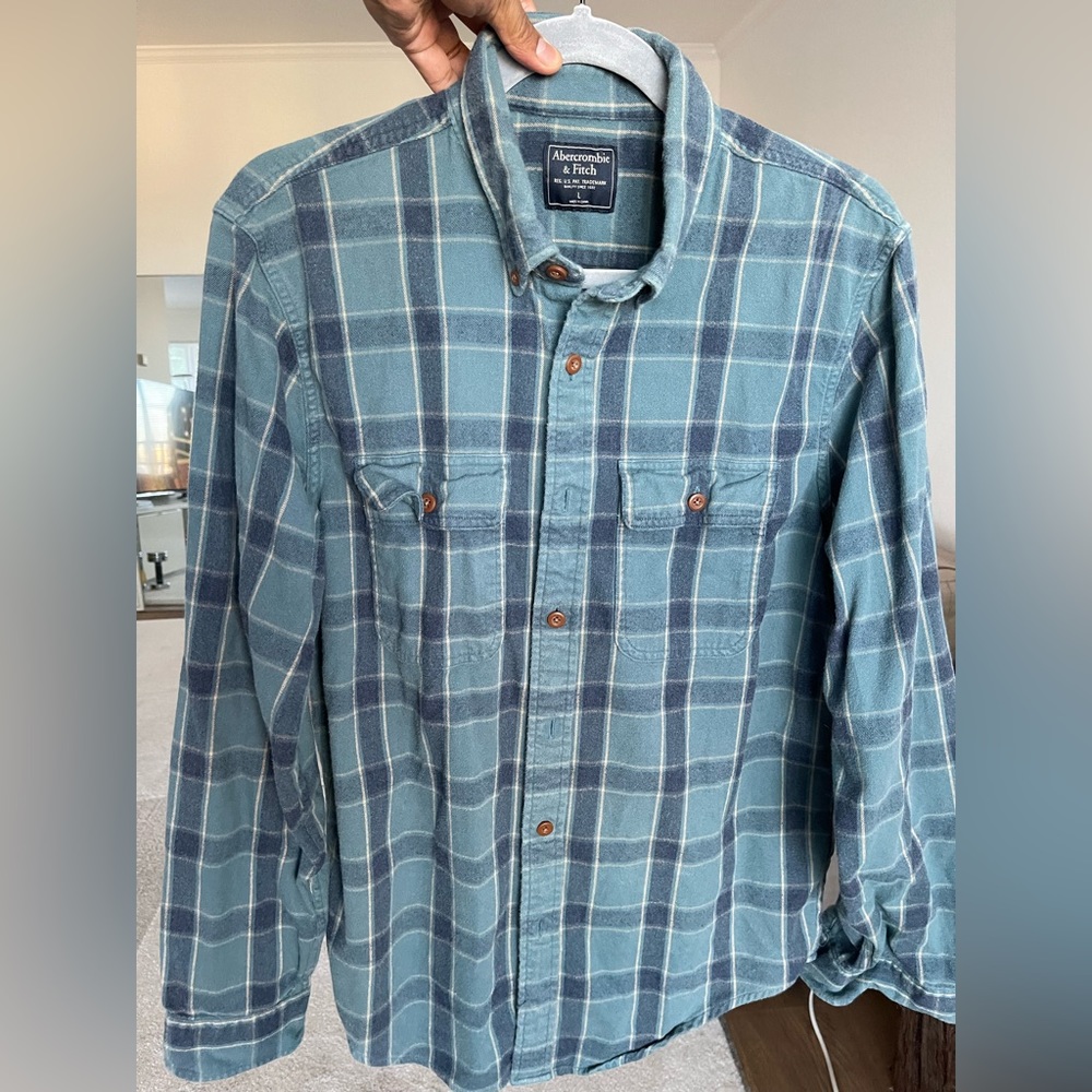 Abercrombie Men’s Flannel Green and Blue Button Down.